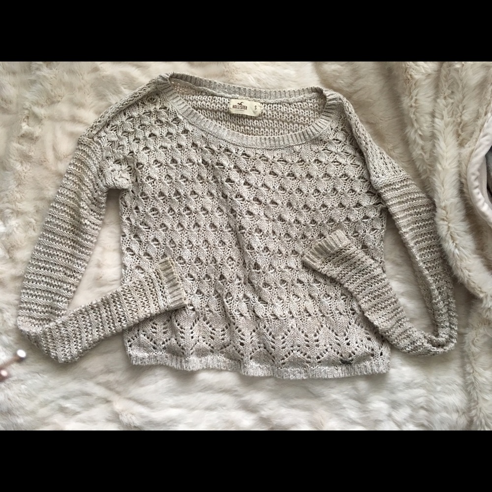 Hollister sweater